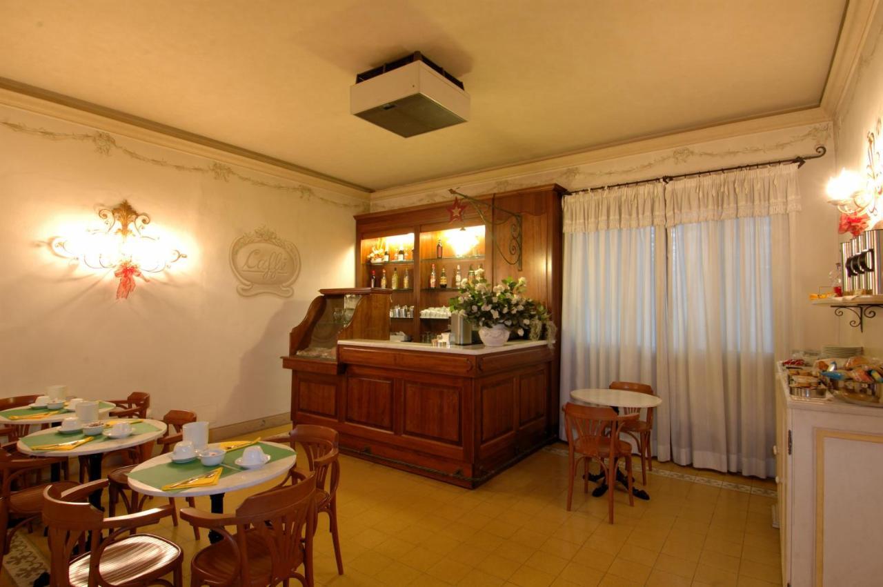 Hotel Moderno 피사 외부 사진