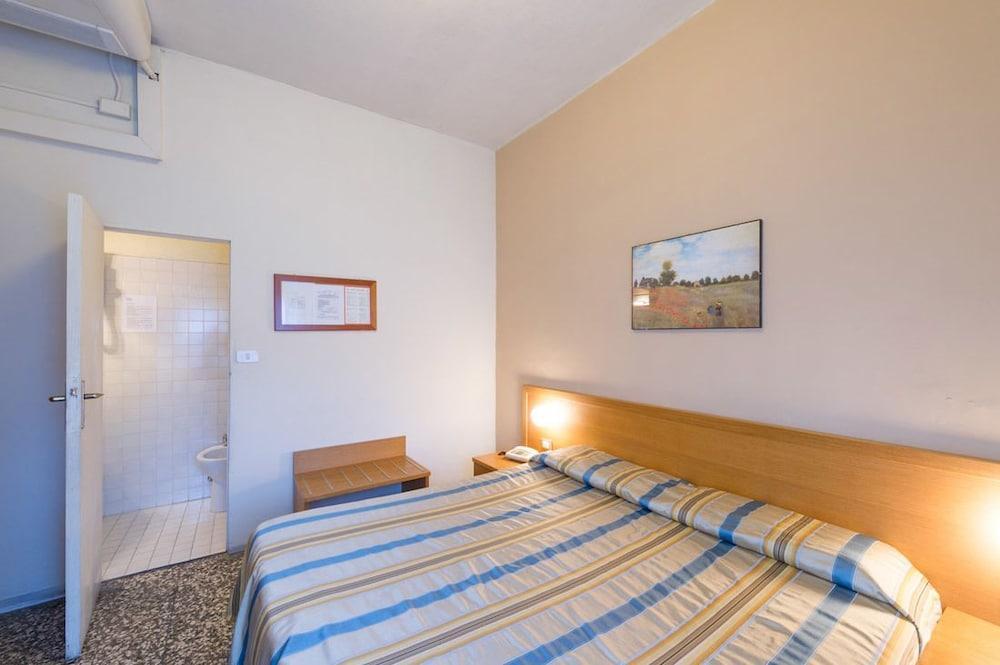 Hotel Moderno 피사 외부 사진
